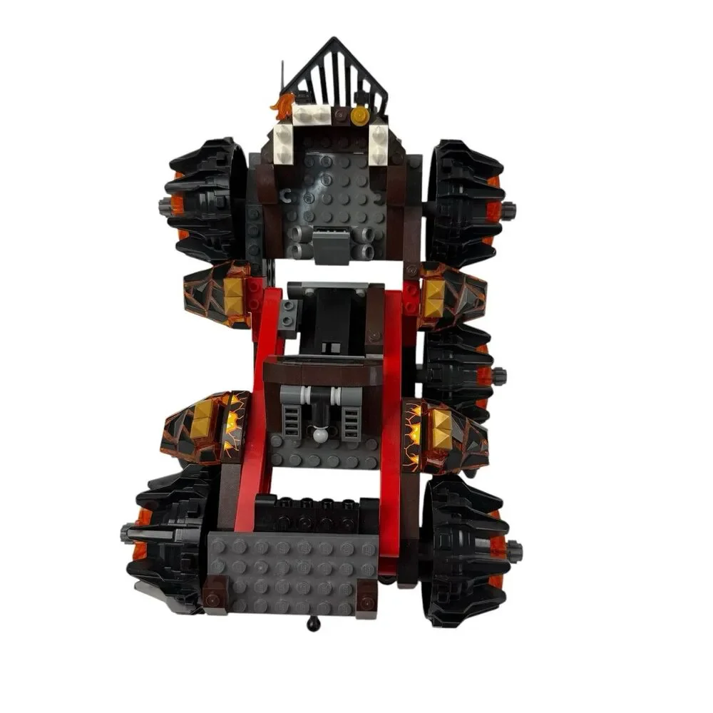 LEGO Nexo Knights General Magmar's Siege Machine of Doom 70321 Incomplete Set